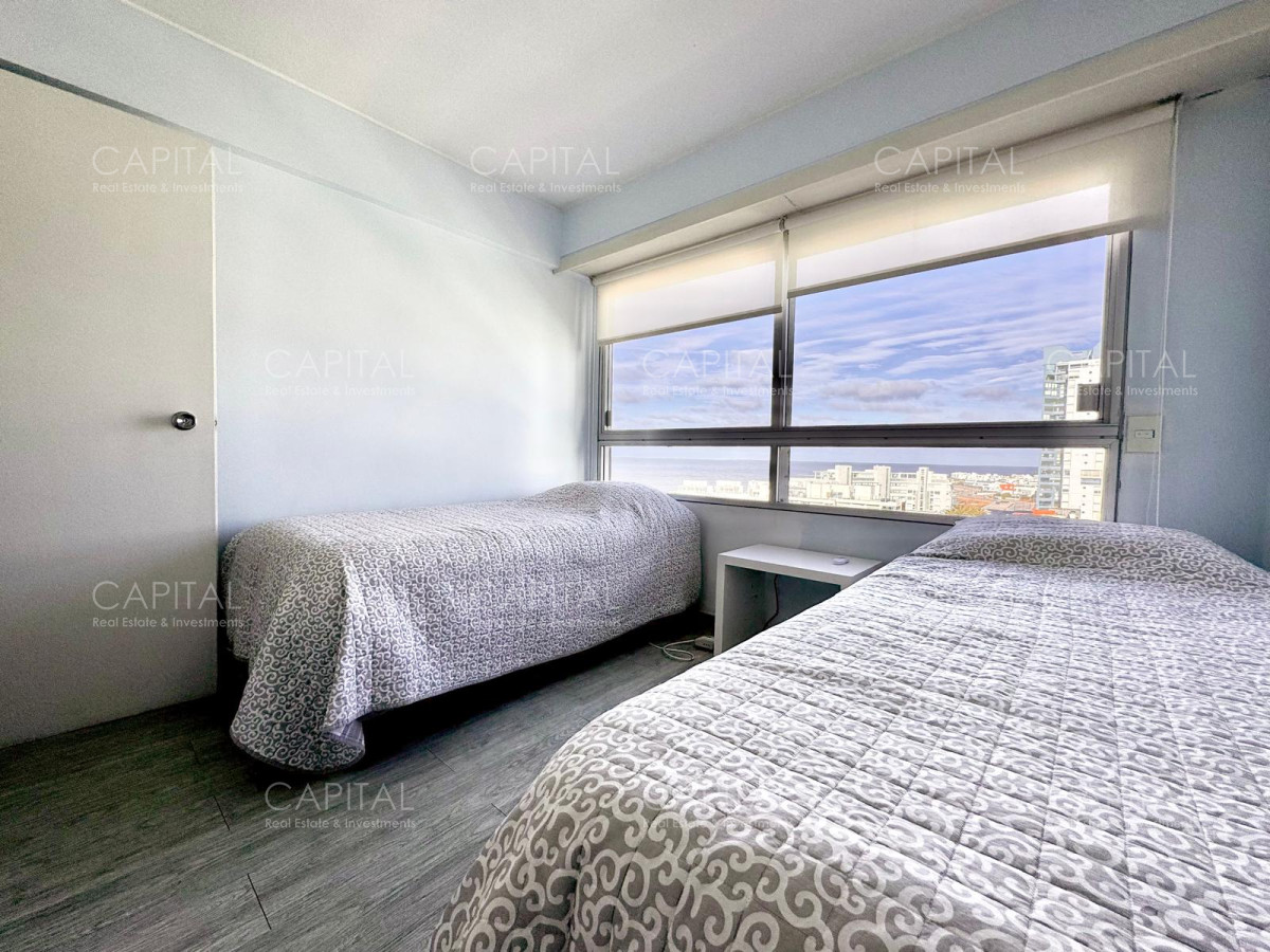 Apartamento ID.25280 - Muy lindo apartamento con vista a la Brava y excelente ubicación