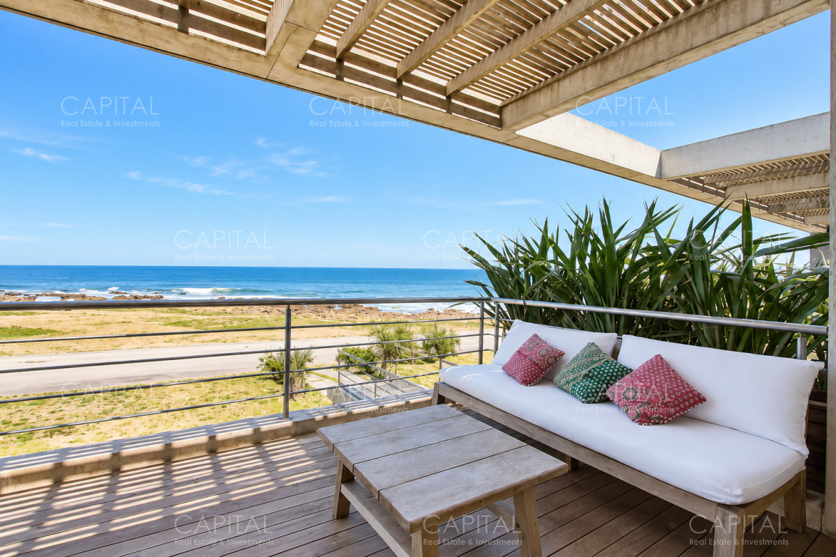 Apartamento ID.36817 - Duplex frente al mar en La Barra con espectacular vista al mar