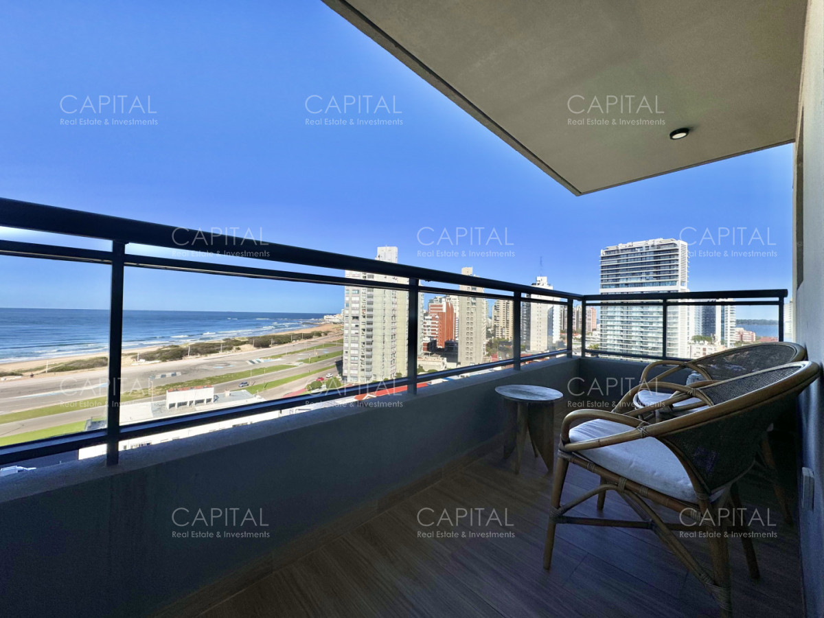 Apartamento ID.40078 - Apartamento de dos dormitorios en venta, Playa Brava, Punta del Este.