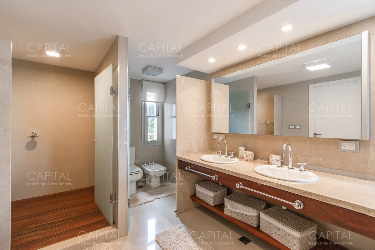 Apartamento ID.34577 - Departamento en Venta en Playa Brava, Punta del Este 