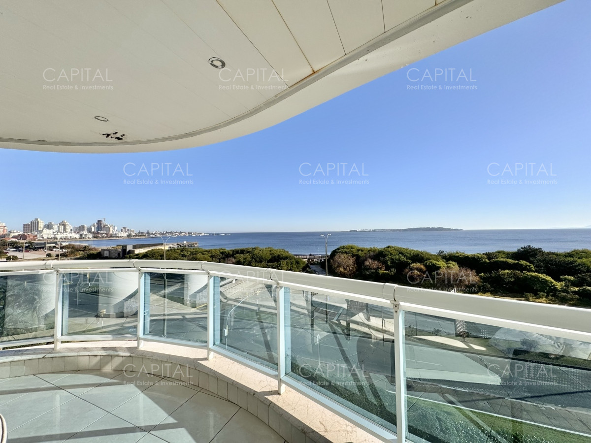Apartamento ID.36640 - Apartamento en Venta Millenium Tower  Primera Linea, Playa Mansa 