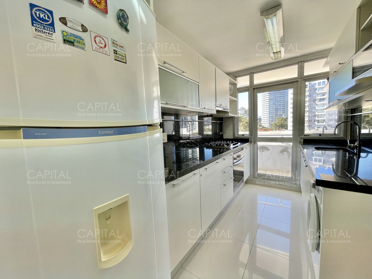 Apartamento ID.30387 - Season Tower Punta del Este Departamento en Venta