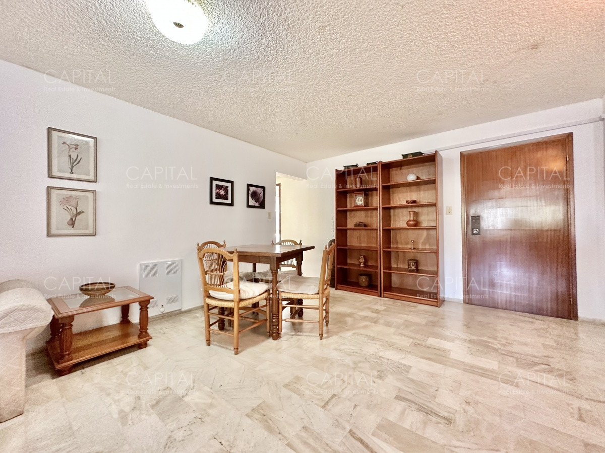 Apartamento ID.34525 - Apartamento de tres dormitorios y dependencia en venta Punta del Este