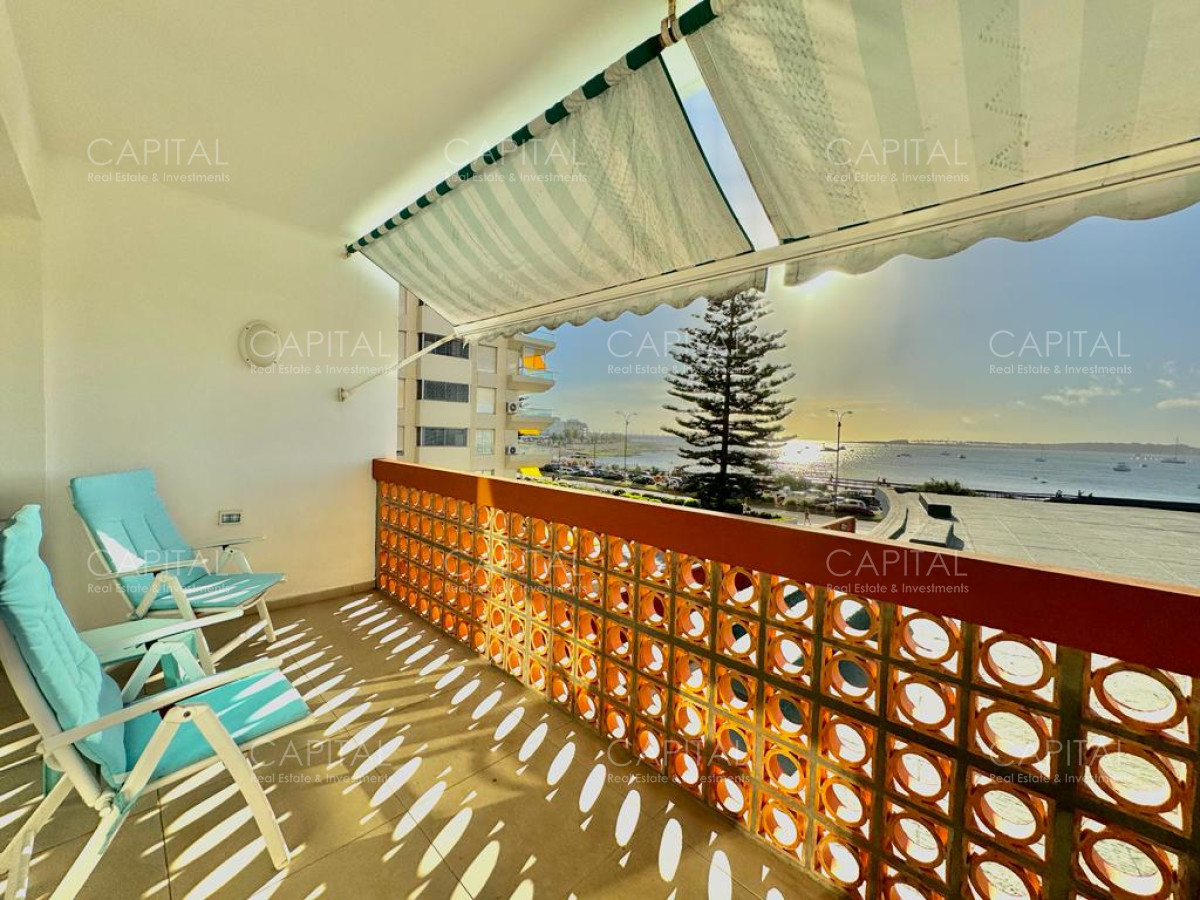 Apartamento ID.35578 - Apartamento de un dormitorio recilado frente al mar en Playa Mansa de Punta del Este