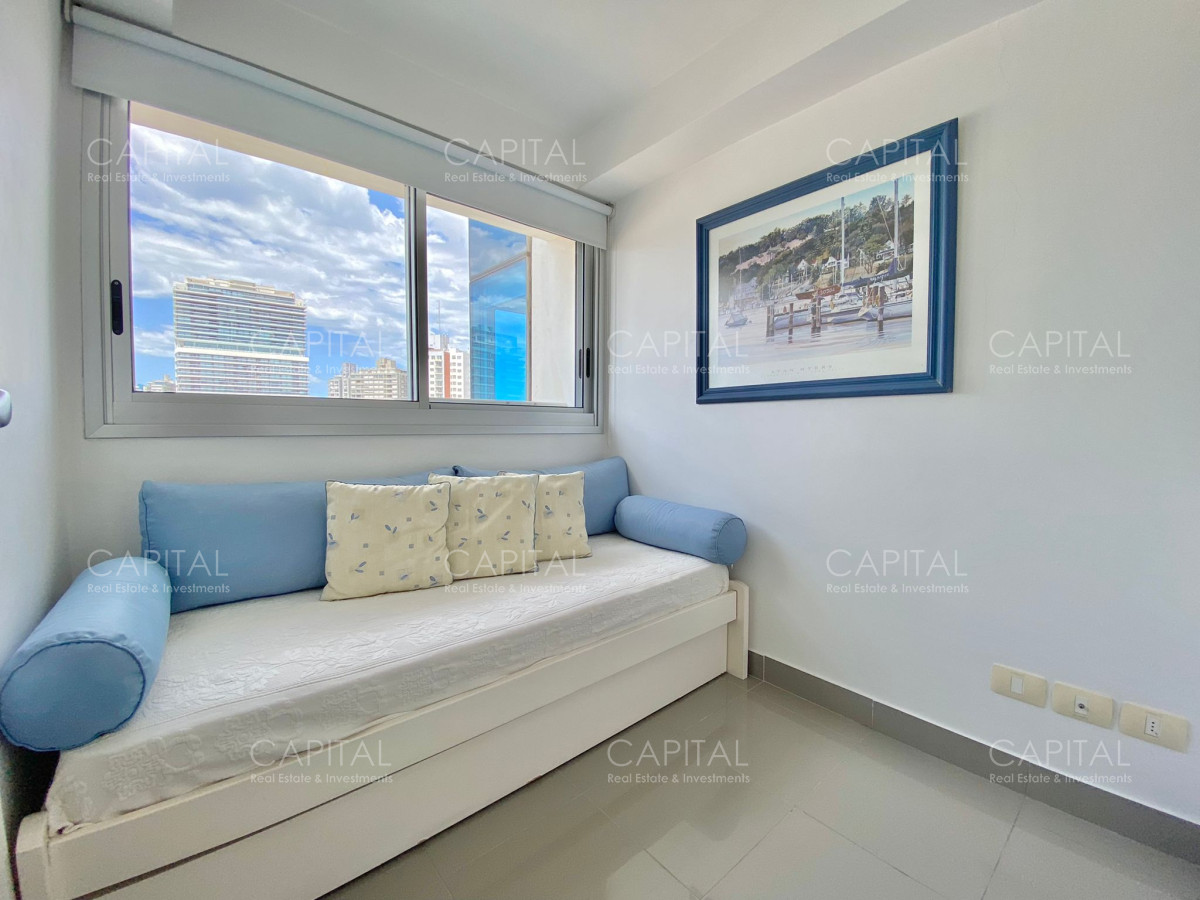 Apartamento ID.31832 - Apartamento en Venta de tres dormitorios, Punta del Este