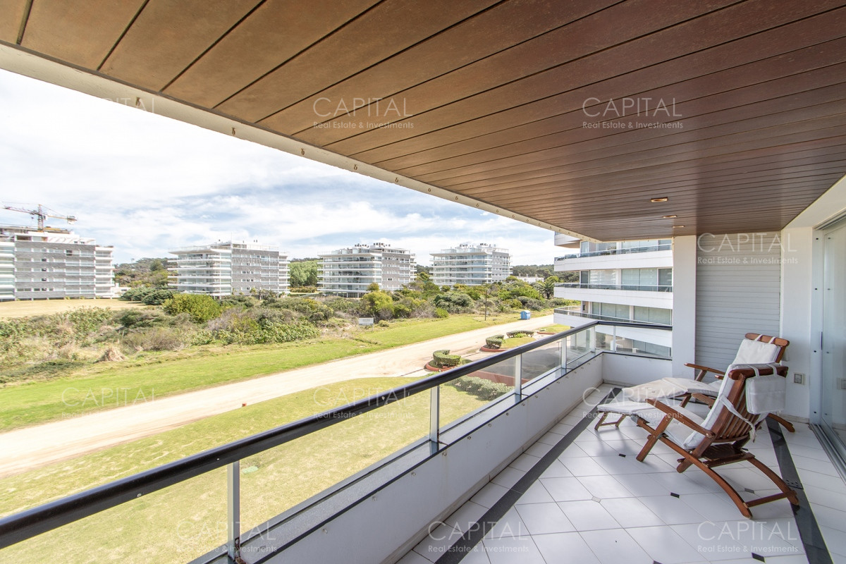 Apartamento ID.35179 - Apartamento en venta en primera línea Playa Brava