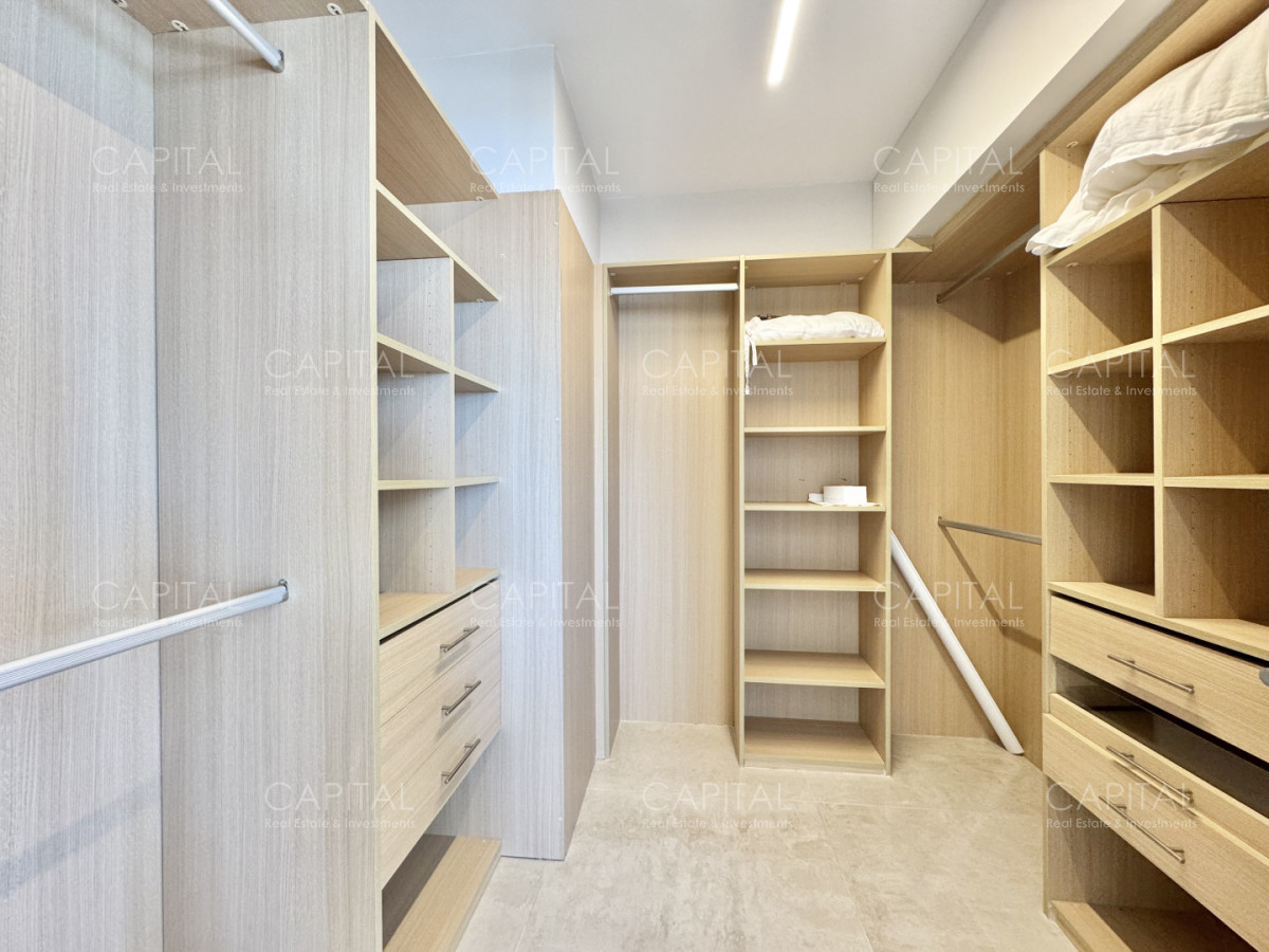 Apartamento ID.39295 - Le Parc esquinero piso alto en playa brava en venta