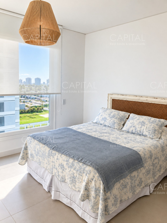 Apartamento ID.40800 - Excelente unidad esquinera 3 dorm y dependencia en Le Parc Playa Brava