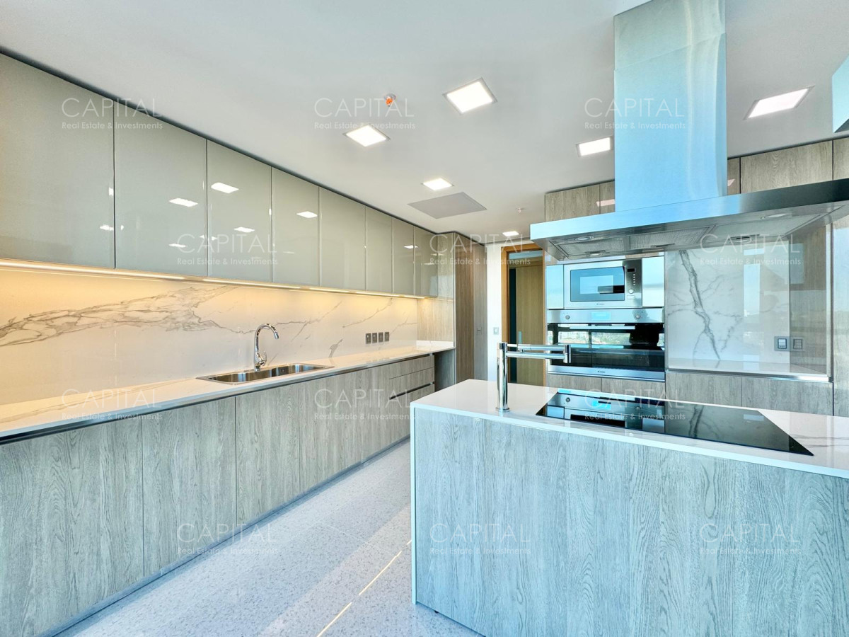 Apartamento ID.36499 - Fendi Chateau Residences Unificado en venta, Punta del Este, Playa Mansa