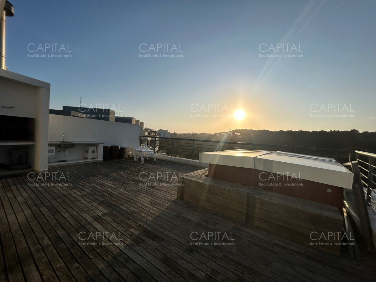 Apartamento ID.26732 - Venta Departamento Pent House Playa Brava Primera Linea Punta del Este