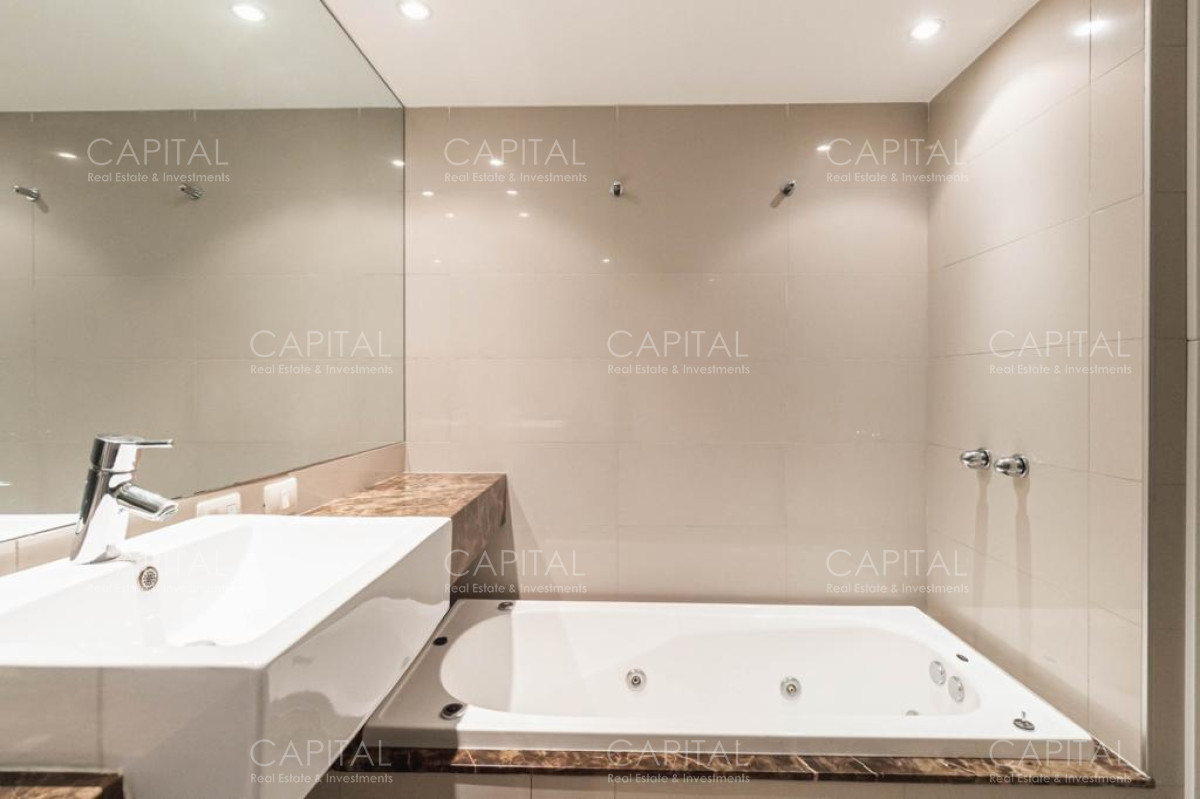 Apartamento ID.29600 - Apartamento primera fila en Tiburón Tres de tres dormitorios y dependencia de servicio en venta