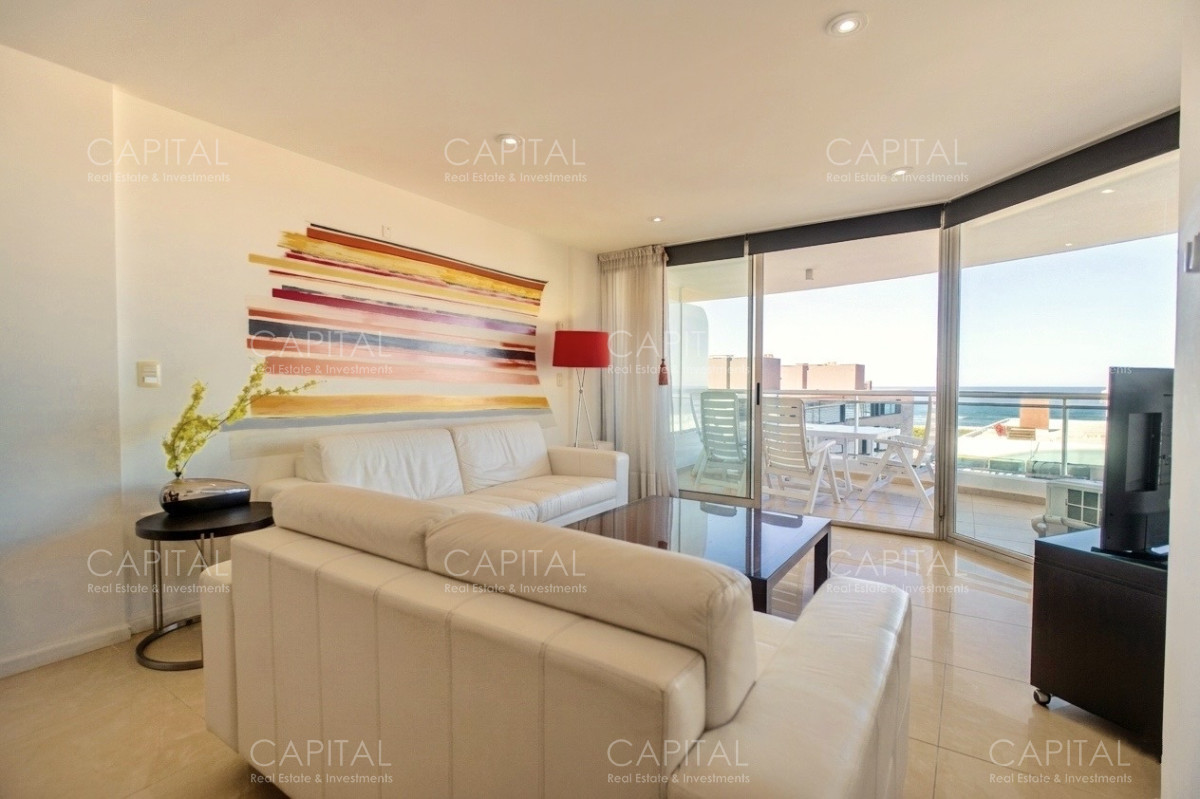 Apartamento ID.40178 - Apartamento en venta 3 dormitorios y servicio en Playa Brava