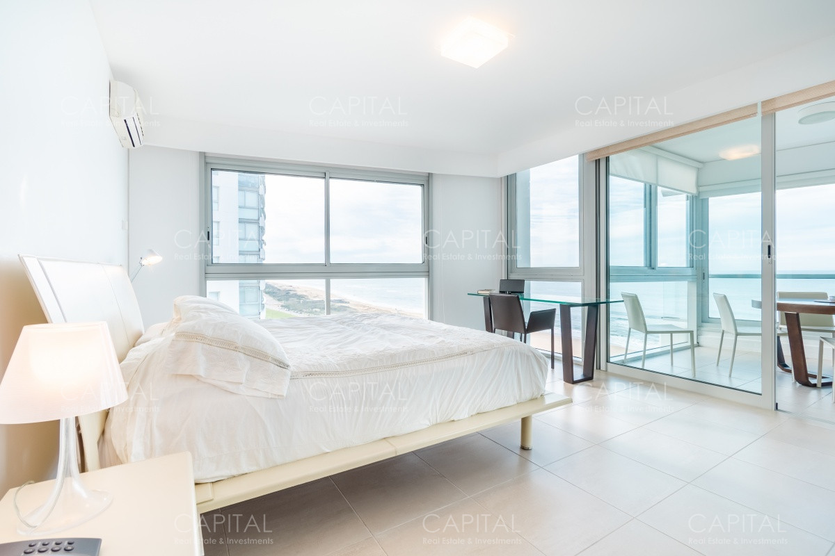 Apartamento ID.28119 - Departamento Le Parc Punta del Este En Venta Tres Dormitorios Mas Dependencia