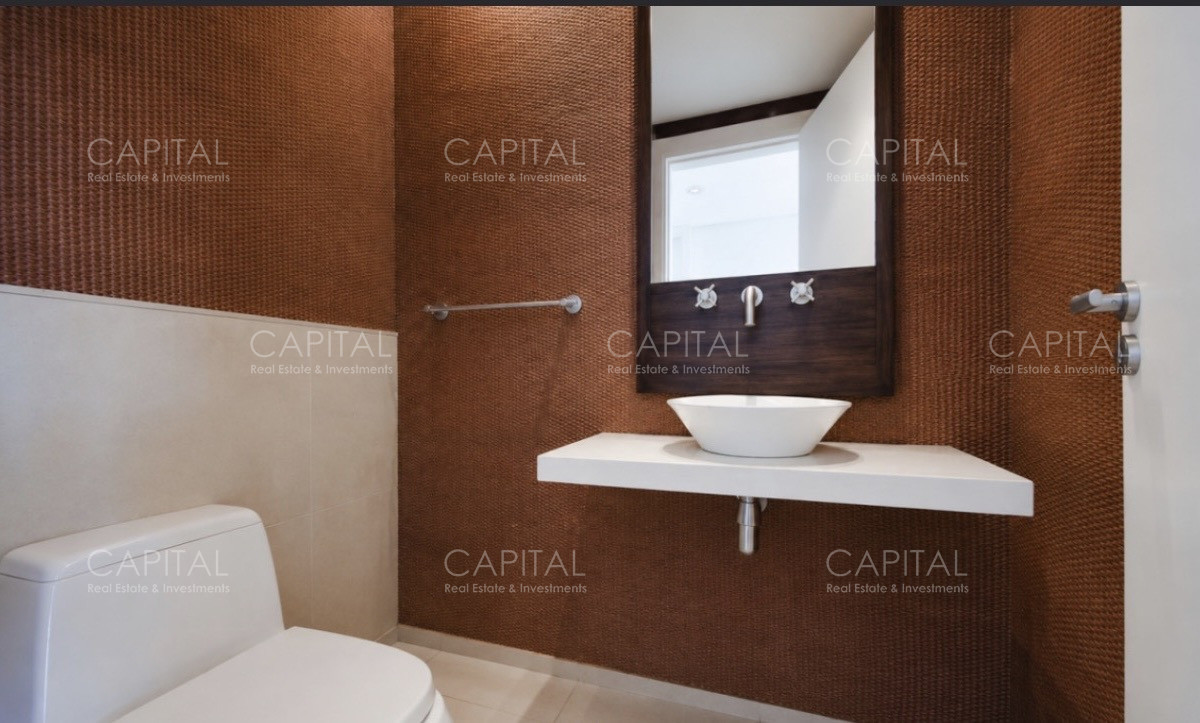 Apartamento ID.40745 - Departamento en Primera línea en Punta del Este,Playa Bravaen Venta