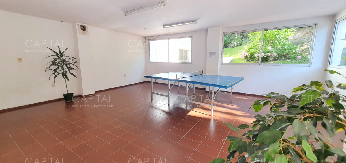 Apartamento ID.32238 - Apartamento en Alquiler Tres Dormitorios Duplex con Parrillero en Playa Mansa
