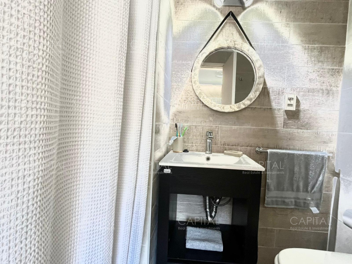 Apartamento ID.32238 - Apartamento en Alquiler Tres Dormitorios Duplex con Parrillero en Playa Mansa