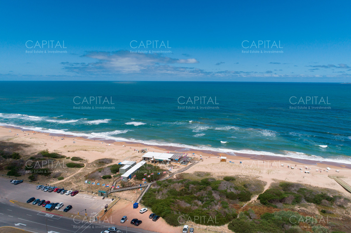 Apartamento ID.37087 - Le Parc IV esquinero piso alto en venta