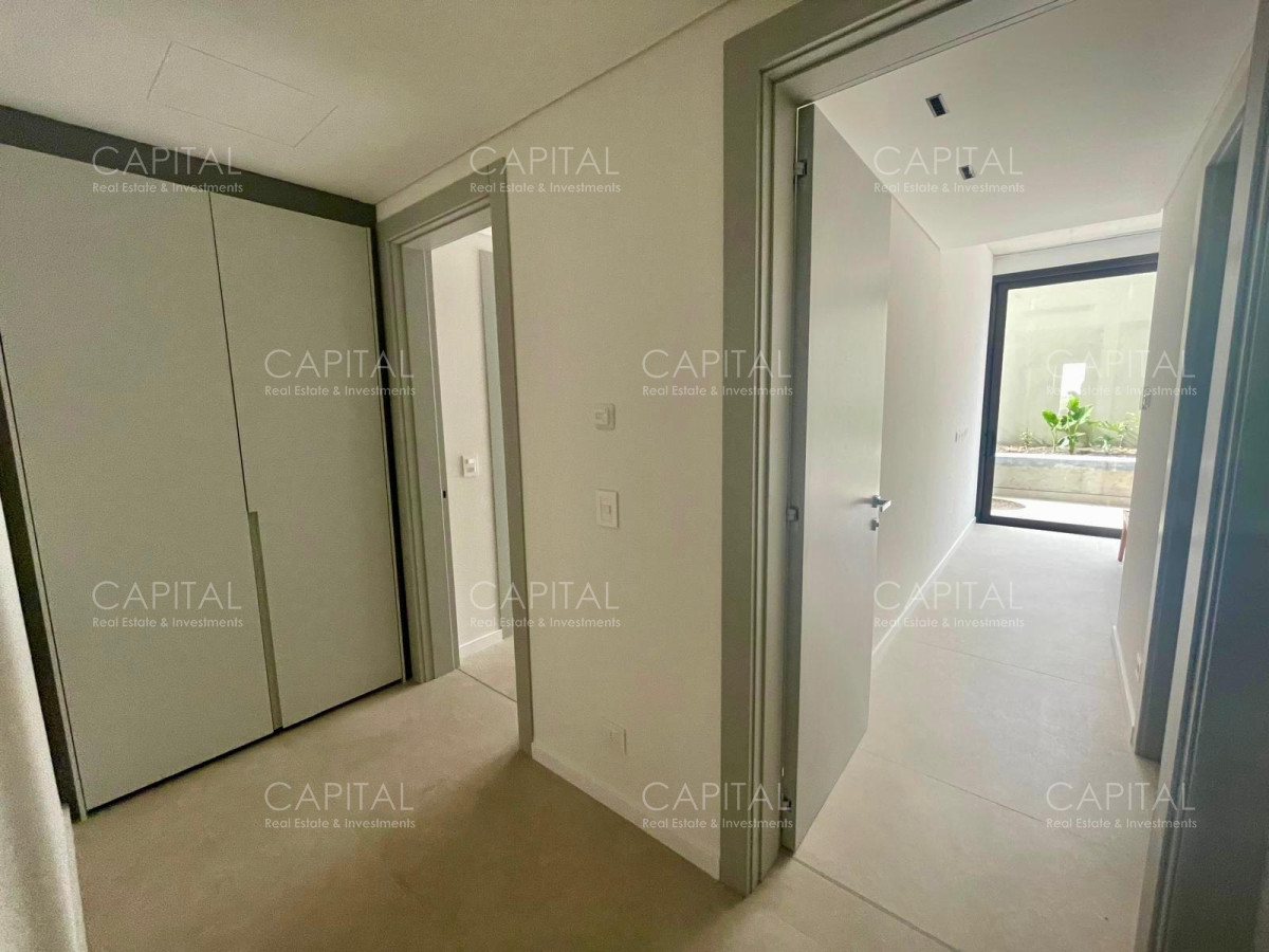 Apartamento ID.38226 - Departamento  en venta sobre el mar en La Barra con piscina y parrillero
