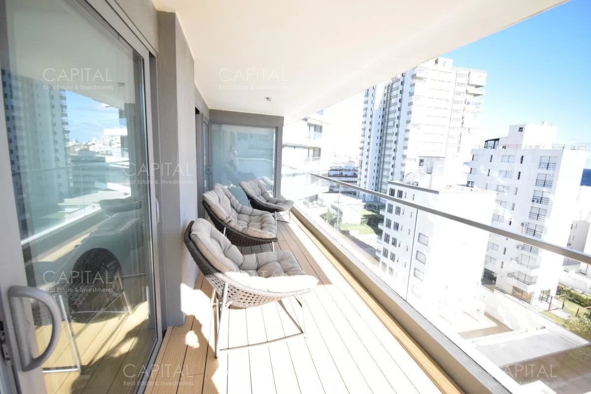 Apartamento ID.31807 - Venta Apartamento tres dormitorios torre de lujo en playa Mansa