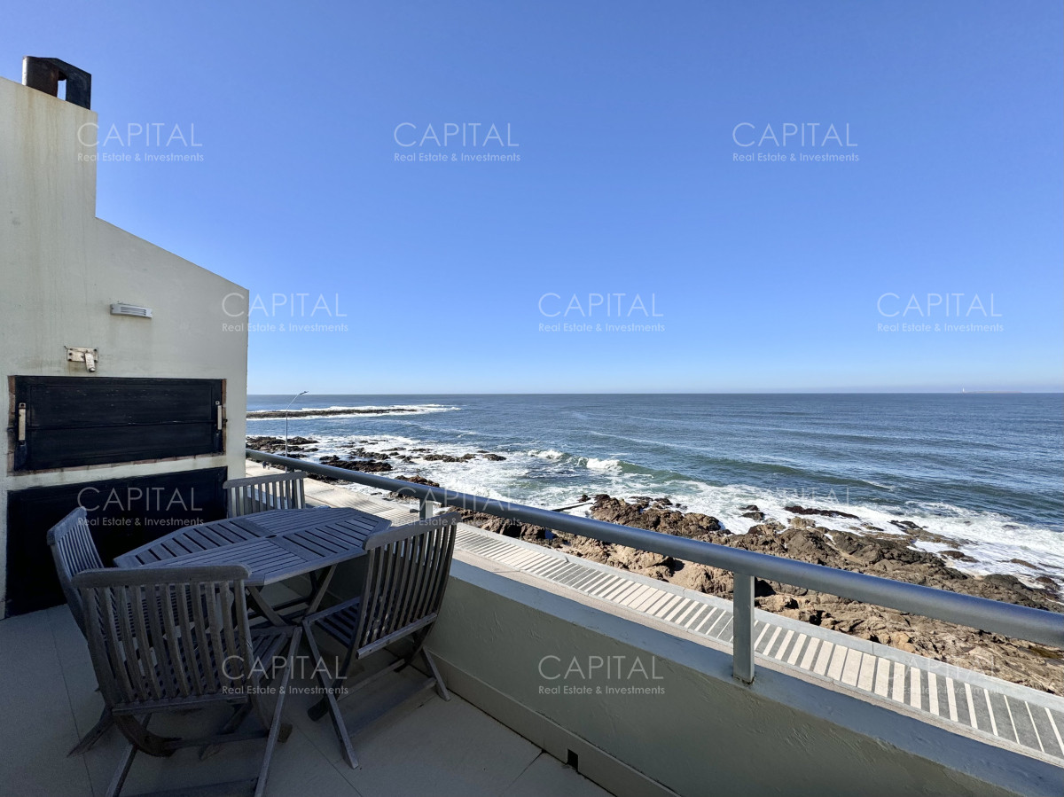 Apartamento ID.38759 - Apartamento de tres dormitorios en venta en Península, Punta del Este.