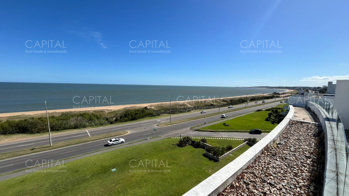 Apartamento ID.39821 - Apartamento en Venta de 3 dormitorios en playa mansa.