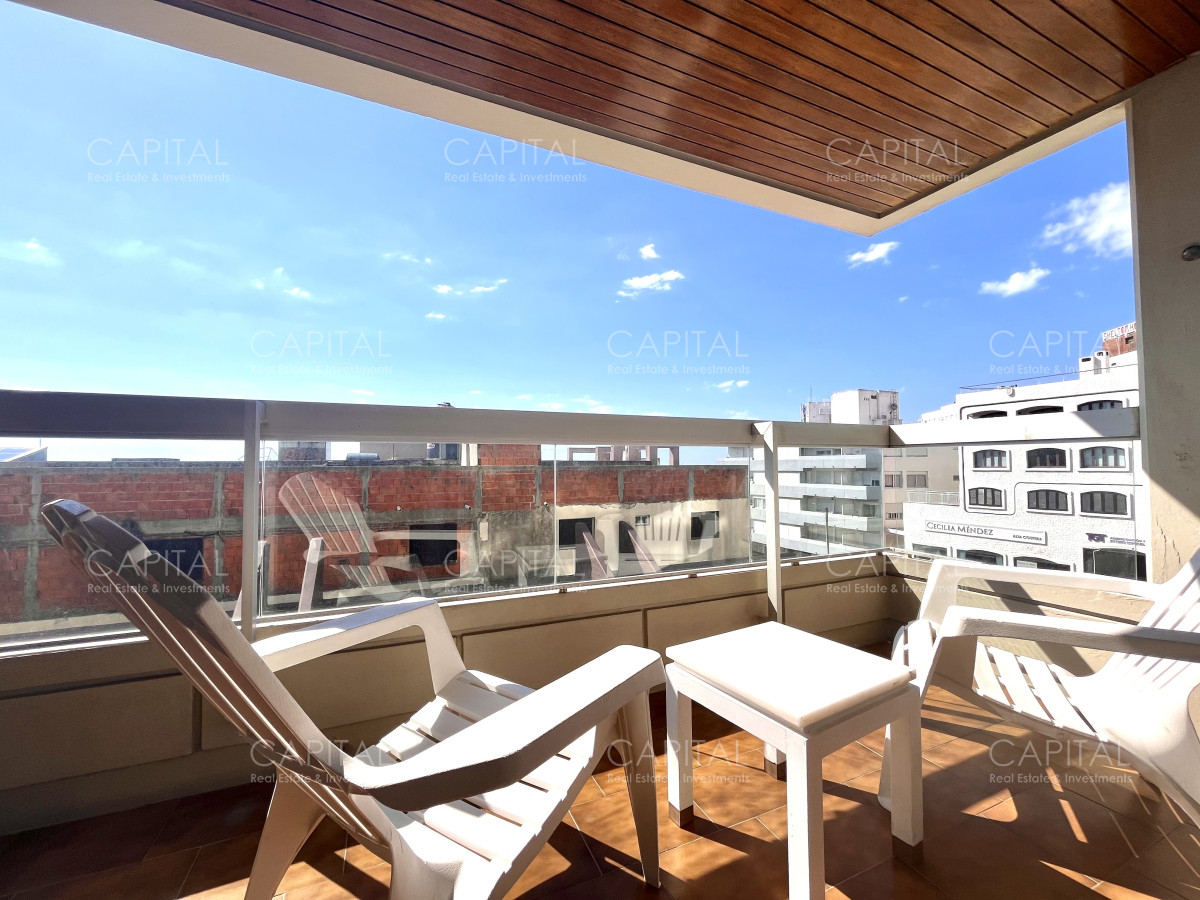 Alquiler Anual de Apartamento en Edificio Torreòn, photo 4