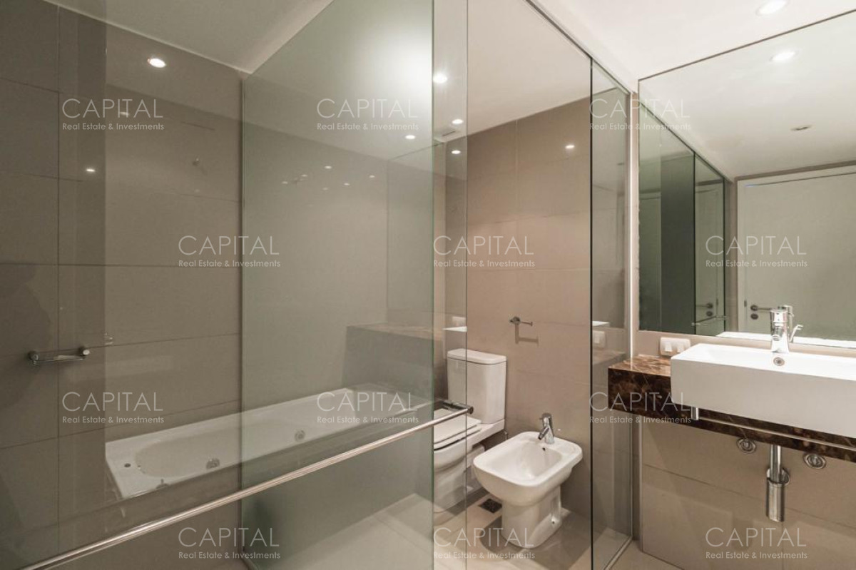 Apartamento ID.29600 - Apartamento primera fila en Tiburón Tres de tres dormitorios y dependencia de servicio en venta