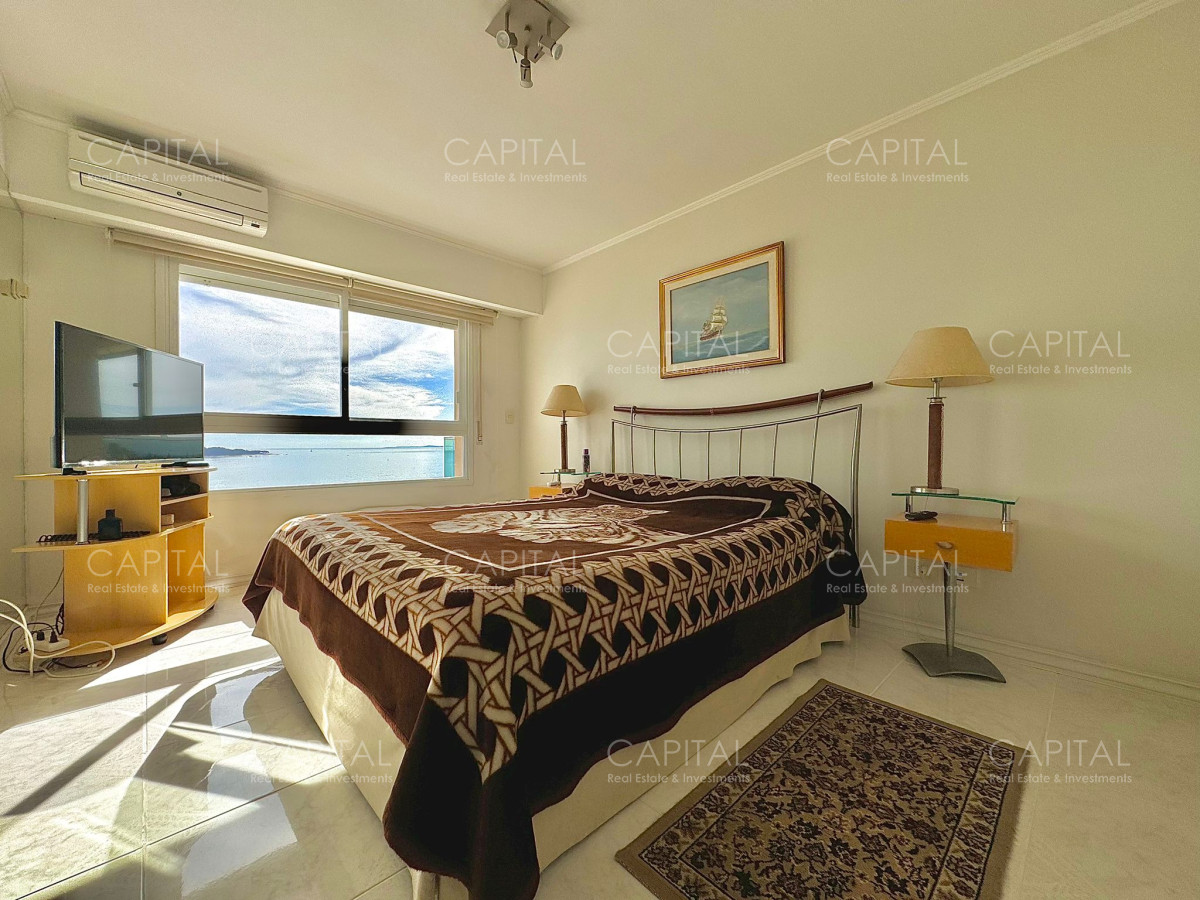 Apartamento ID.35035 - Coral Tower esquinero 3 suites + dependencia