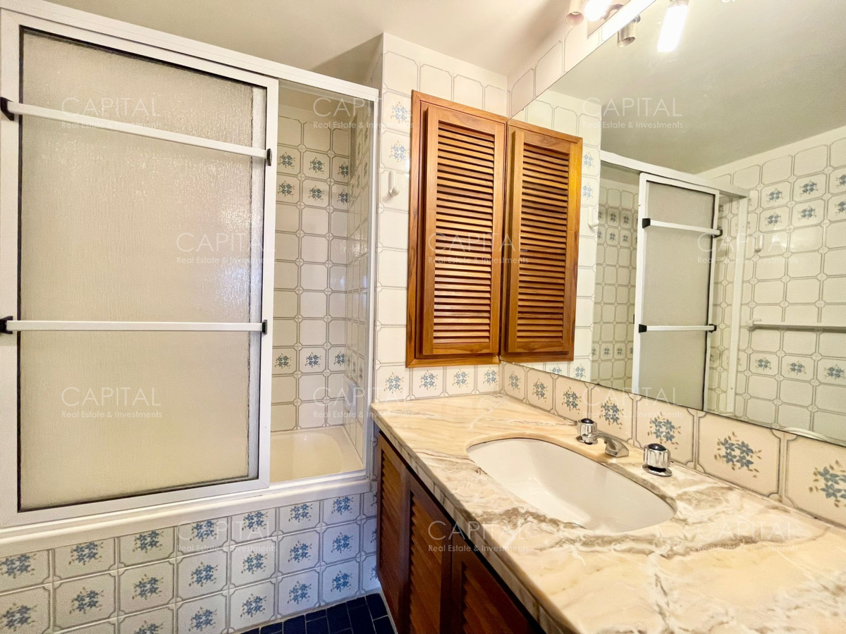 Apartamento ID.32471 - Apartamento en venta de tres dormitorios en Roosevelt, Punta del Este
