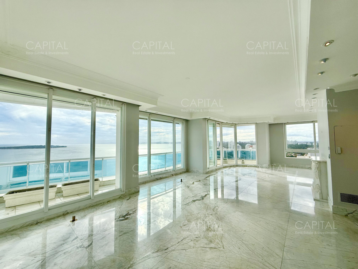 Apartamento ID.35001 - Millenium Tower Playa Mansa en Venta Punta del Este