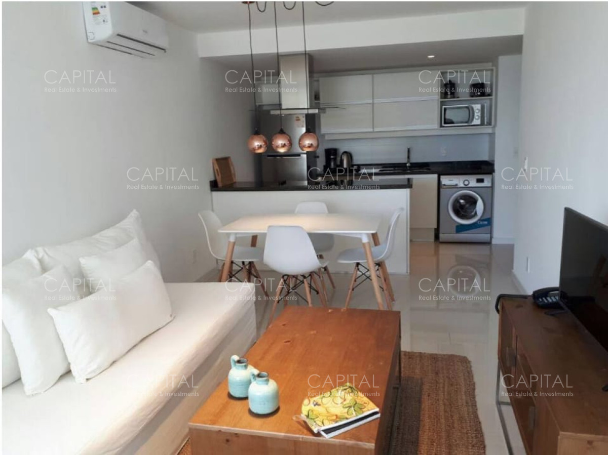 Apartamento ID.31754 - Apartamento en Alquiler 2 dormitorios en playa Brava de Punta del Este
