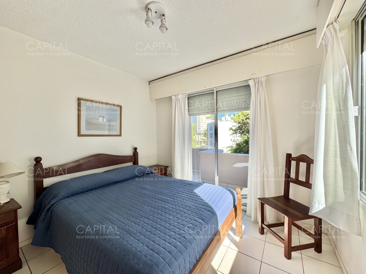 Apartamento ID.25099 - Apartamento en Venta de Tres Dormitorios  