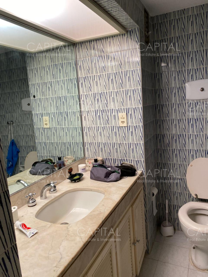 Apartamento ID.37633 - Departamento frente a Playa Mansa en Torre clásica 