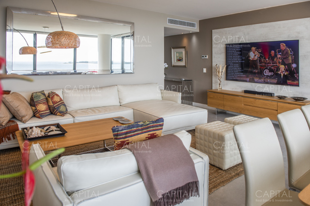 Apartamento ID.40803 - Apartamento de 3 dormitorios en Alquiler en Playa Mansa