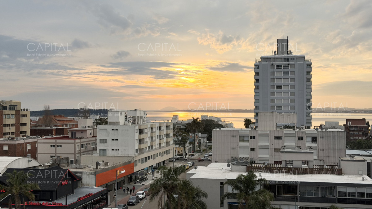 Apartamento ID.40519 - Departamento en venta de 2 dormitorios en Península Punta del Este