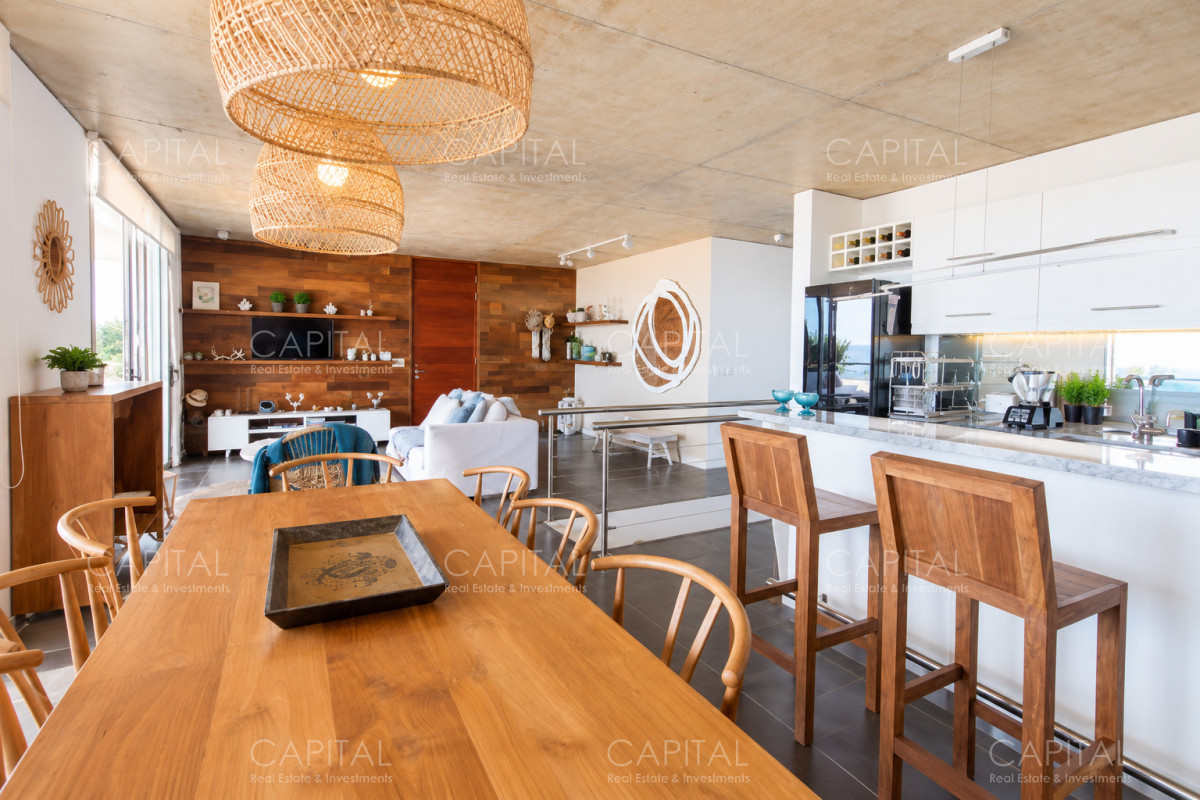 Apartamento ID.36817 - Duplex frente al mar en La Barra con espectacular vista al mar
