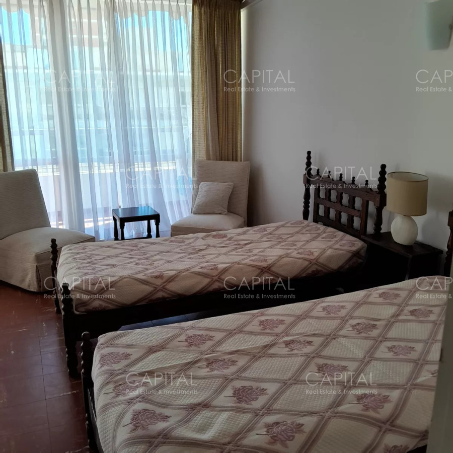 Apartamento ID.37300 - Apartamento de un dormitorio en Península con vista al mar en venta
