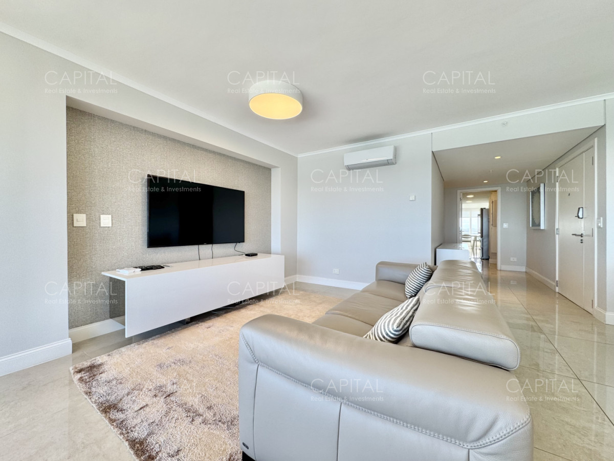 Apartamento ID.39295 - Le Parc esquinero piso alto en playa brava en venta