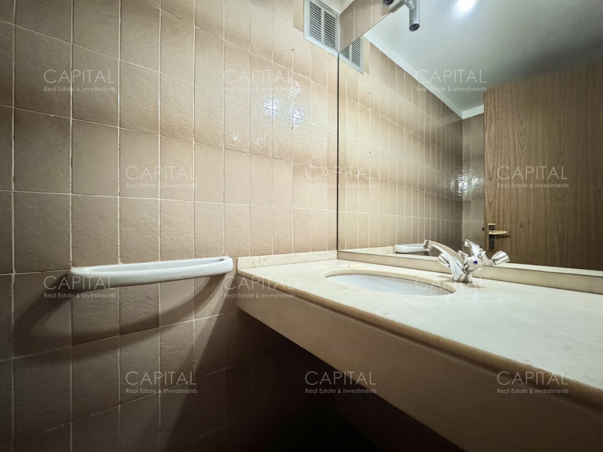Apartamento ID.36372 - Apartamento de tres dormitorios y dependencia en venta Punta del Este
