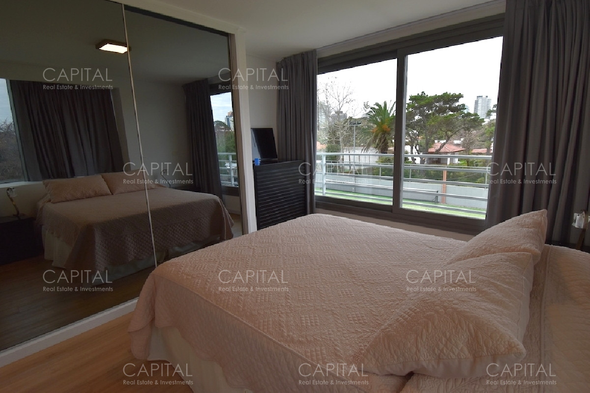 Apartamento ID.26953 - Excelente apartamento 3 dormitorios en suite Punta del Este + Alexander 