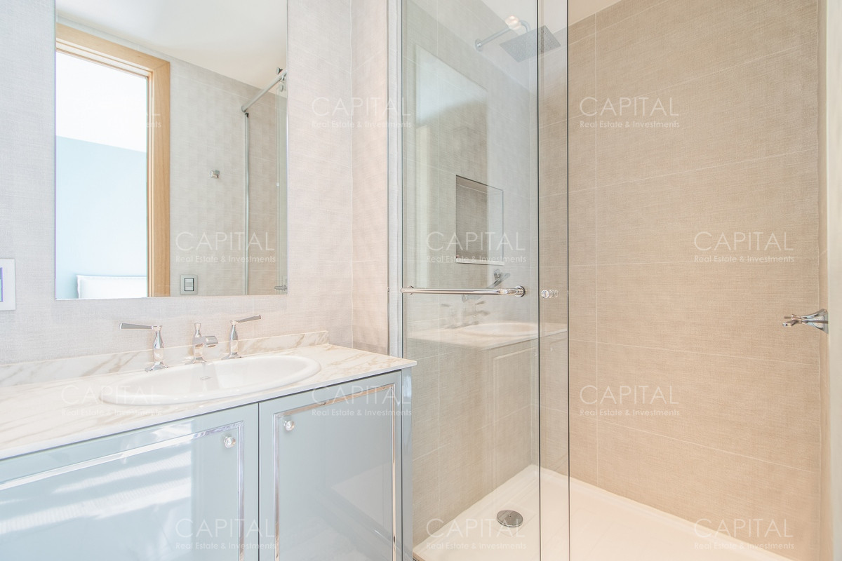 Apartamento ID.33684 - Fendi Chateau Apartamento Unificado Primera Fila en Playa Mansa de Punta del este en Venta