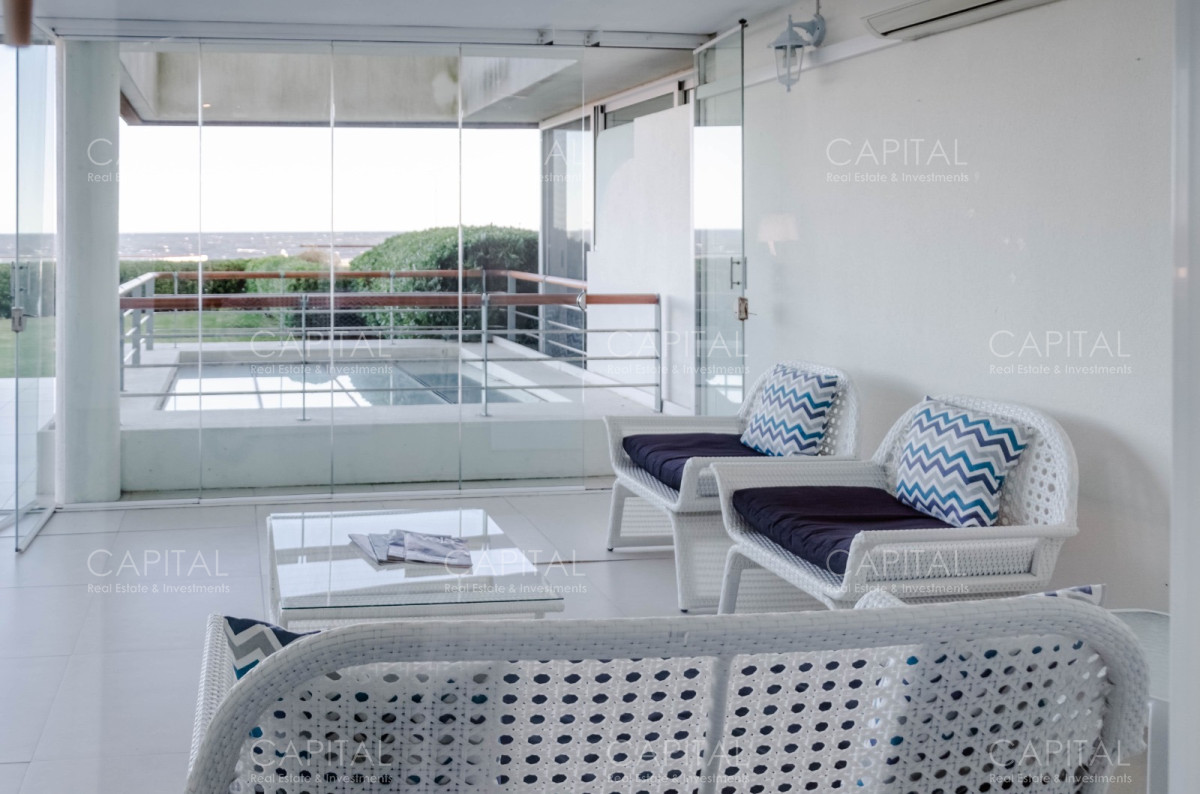 Apartamento ID.39739 - Apartamento de dos dormitorios dormitorios frente al mar, Veramansa, Punta del Este.