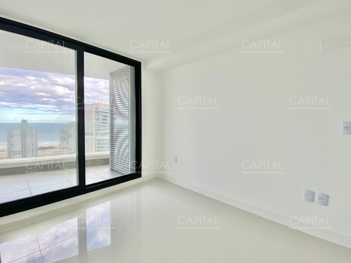 Apartamento ID.32662 - Apartamento en alquiler anual, Art Tower Punta del Este.