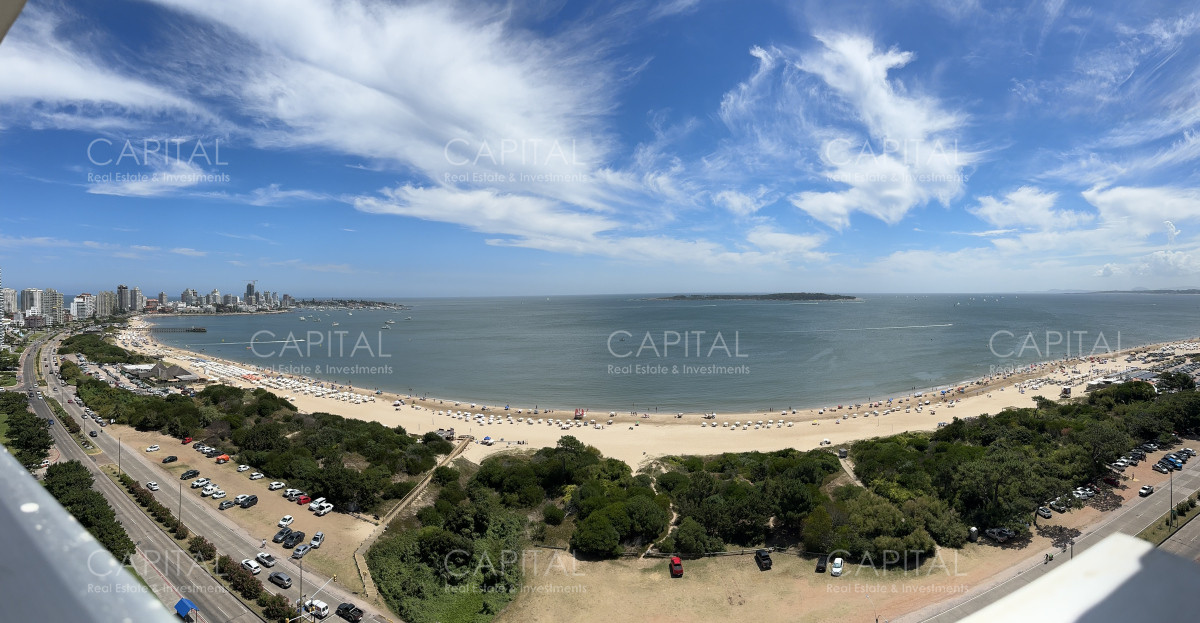 Apartamento ID.37573 - Penthouse Duplex en venta Playa Mansa Punta del Este.