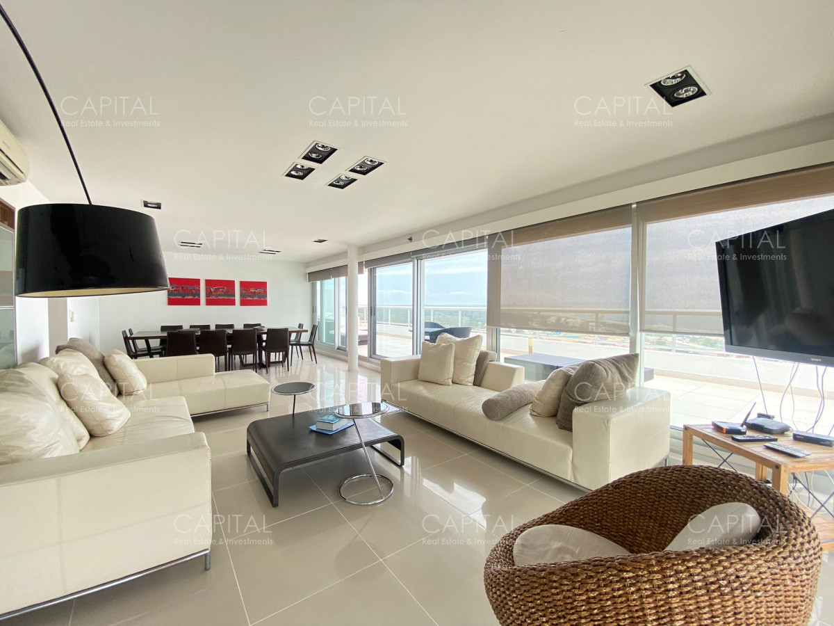 Apartamento ID.35516 - Penthouse en playa brava 3 suites y dependencia en Quartier del Mar