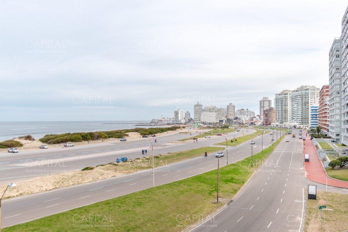 Apartamento ID.31636 - Amplio Apto en venta en la Brava 