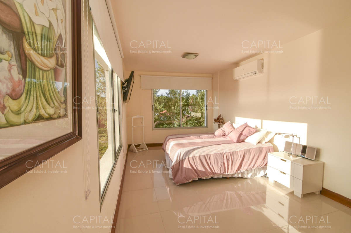 Apartamento ID.28872 - Excelente Apartamento de Tres Dormitorios frente al Mar - Punta Este