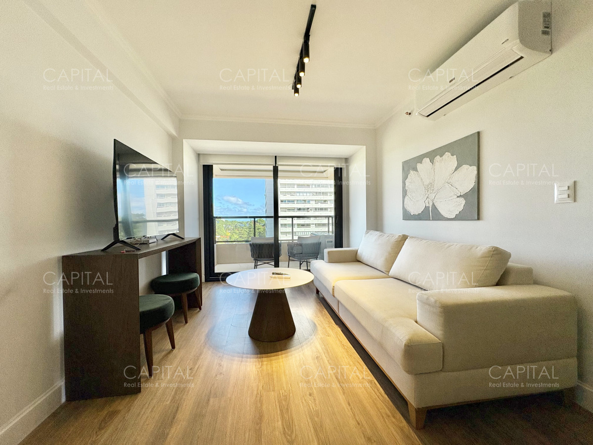 Apartamento ID.38249 - Sea Garden de tres dormitorios en venta, Roosevelt Punta del Este