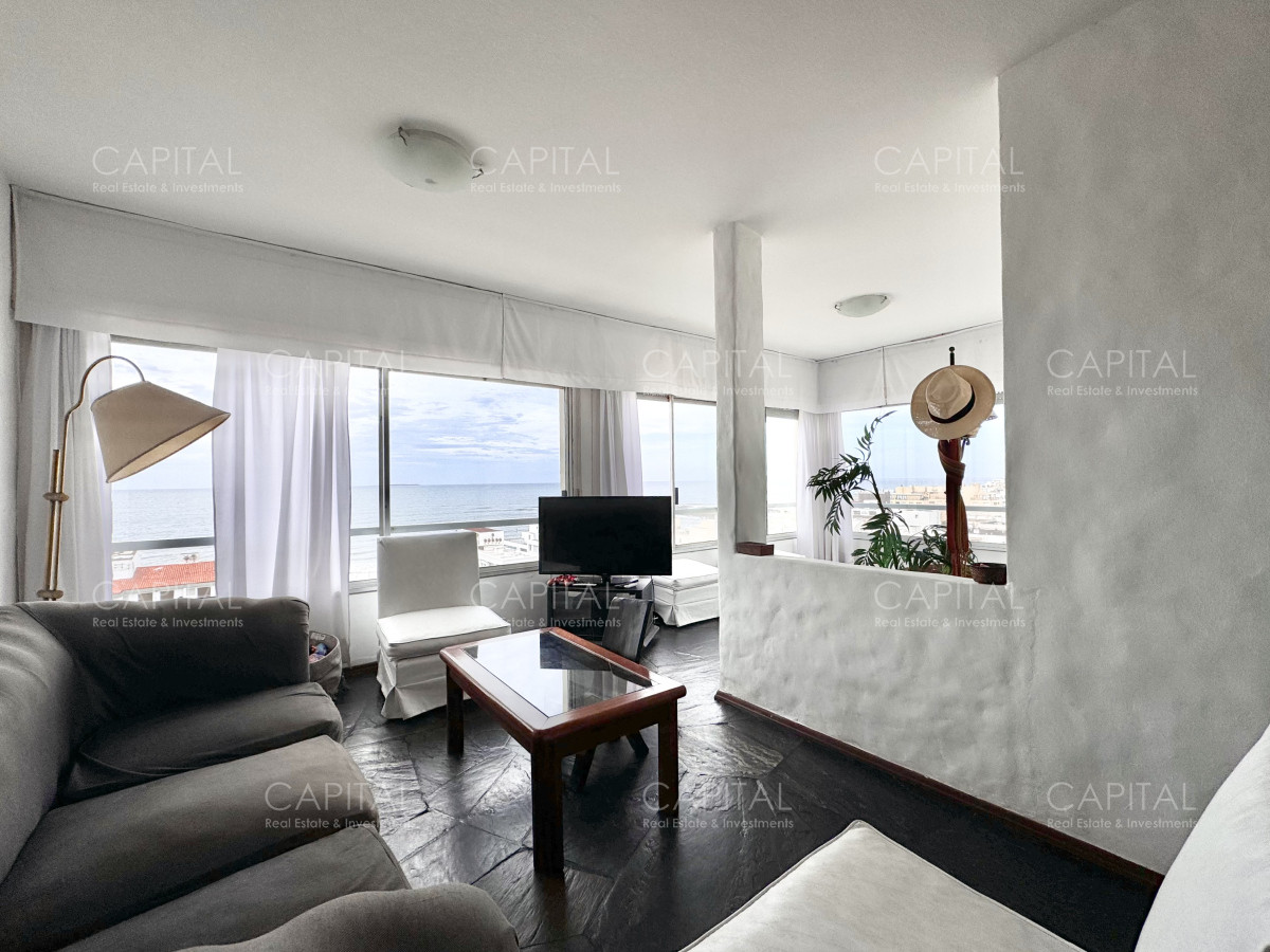 Apartamento ID.25078 - Apartamento en Península de dos dormitorios en venta.