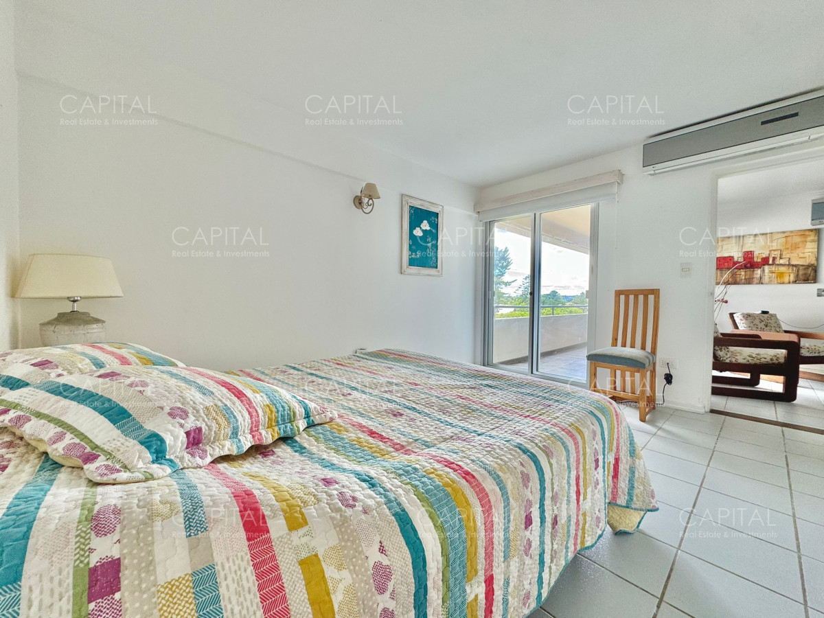 Apartamento ID.25811 - Apartamento en Venta Playa Mansa, Punta del Este Primera Linea